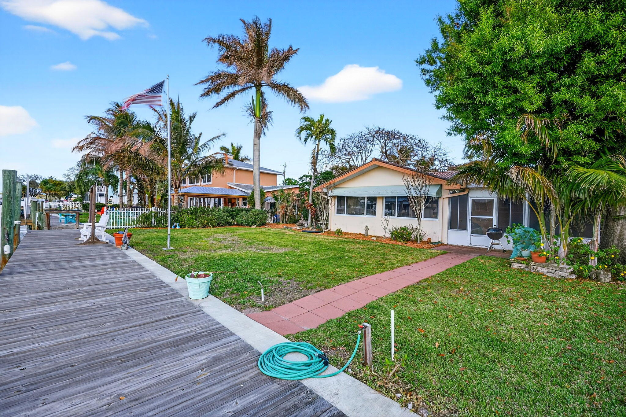 SEAGATE HARBOR - Residential