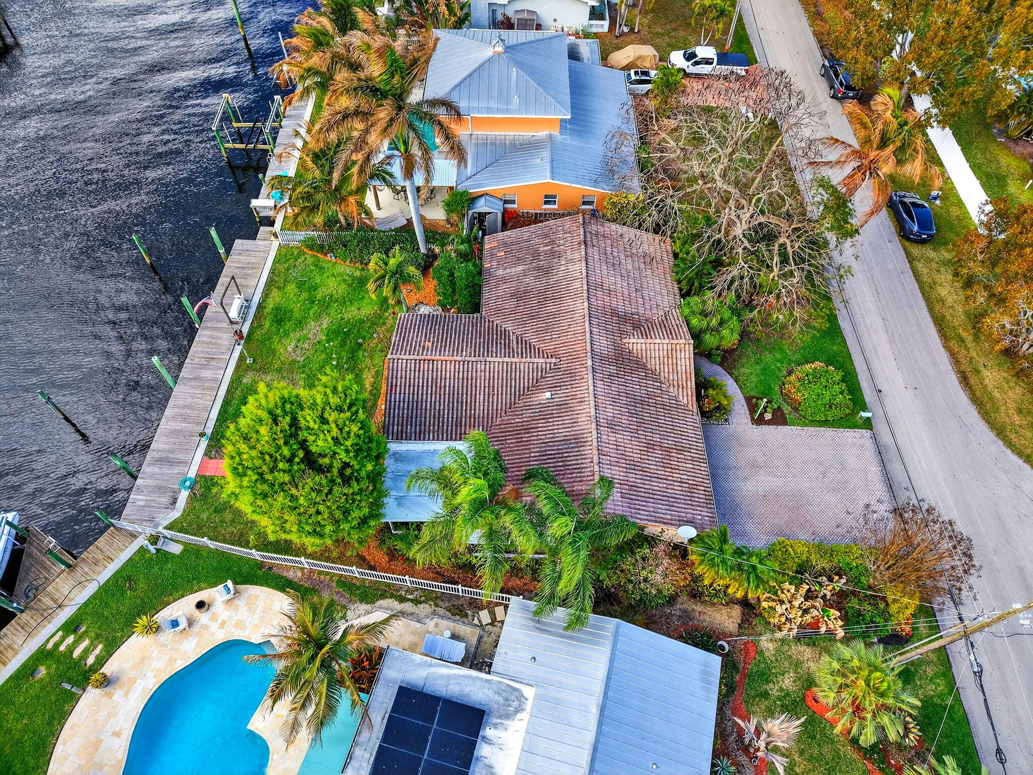 SEAGATE HARBOR - Residential