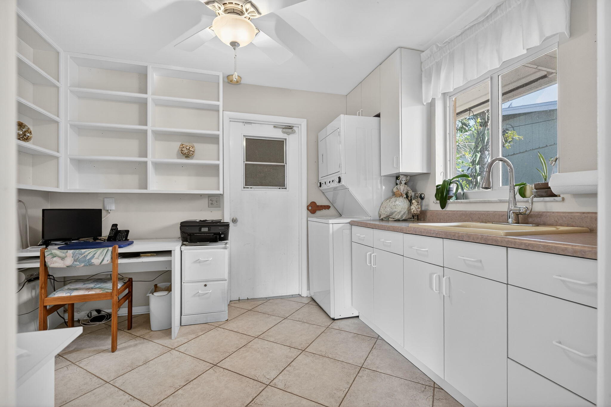 SEAGATE HARBOR - Residential