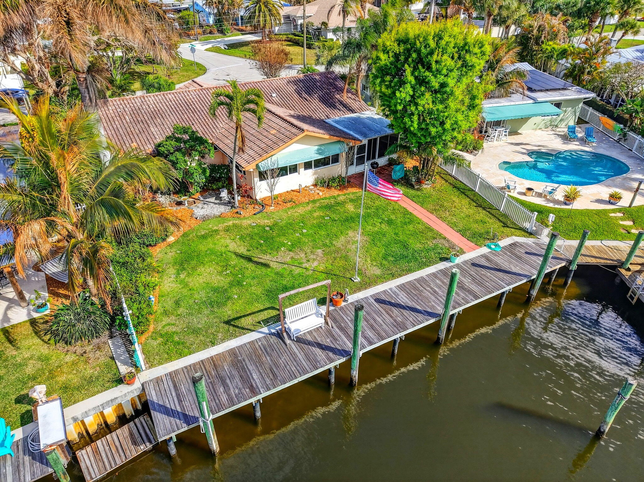 SEAGATE HARBOR - Residential