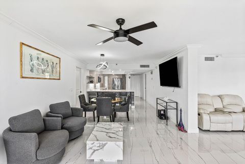 Tiny photo for 18 Royal Palm Way #109, Boca Raton, FL 33432 (MLS # B26037008)
