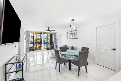 Tiny photo for 18 Royal Palm Way #109, Boca Raton, FL 33432 (MLS # B26037008)