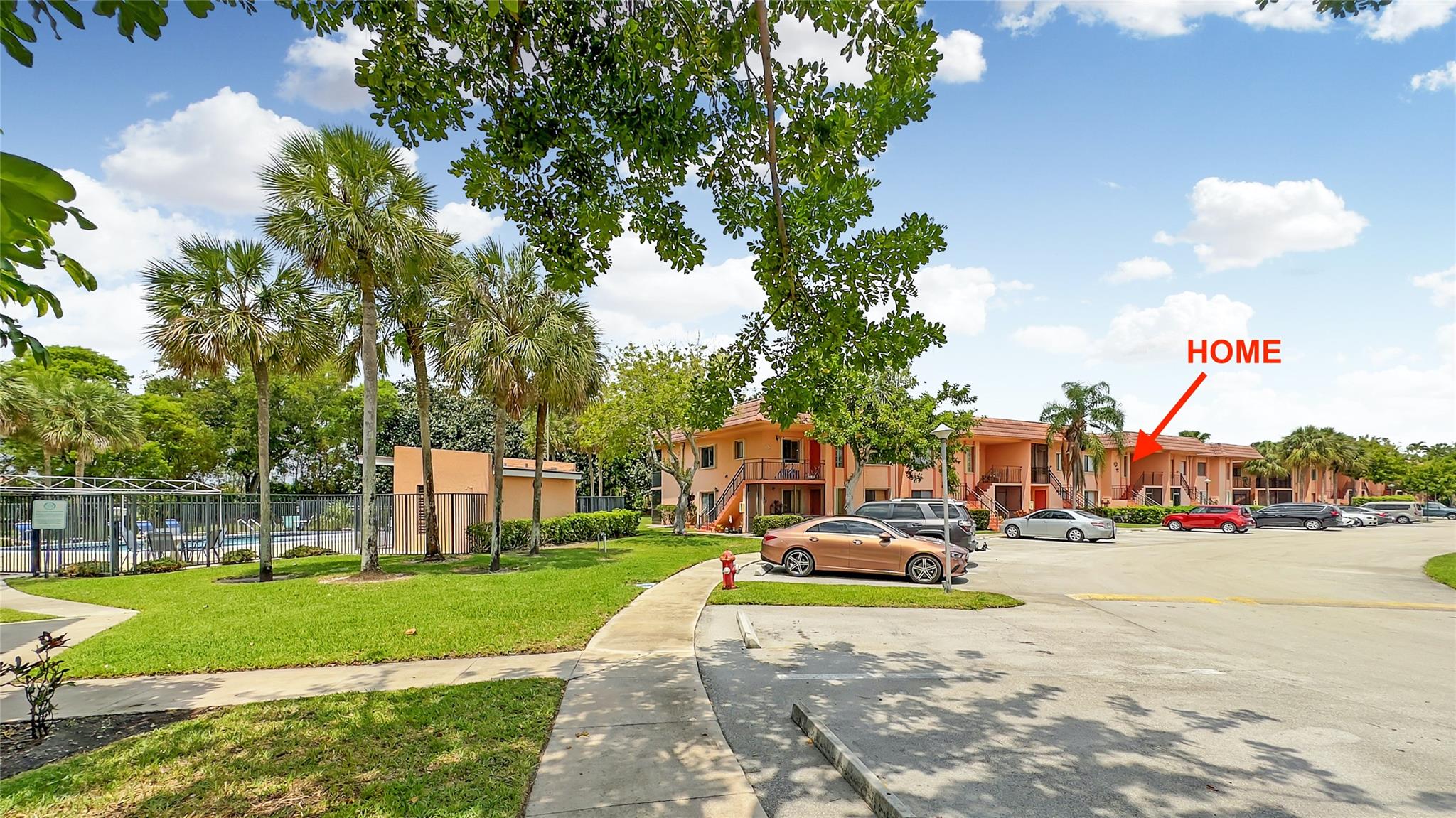 Racquet Club Apts At - Residential Lease