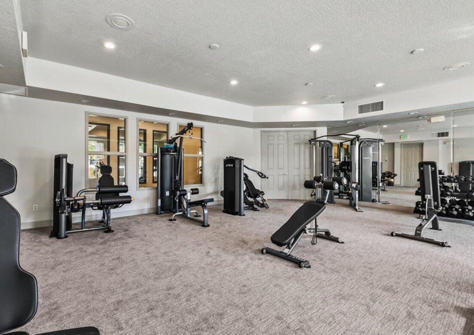 CANTERBURY PLACE - Residential