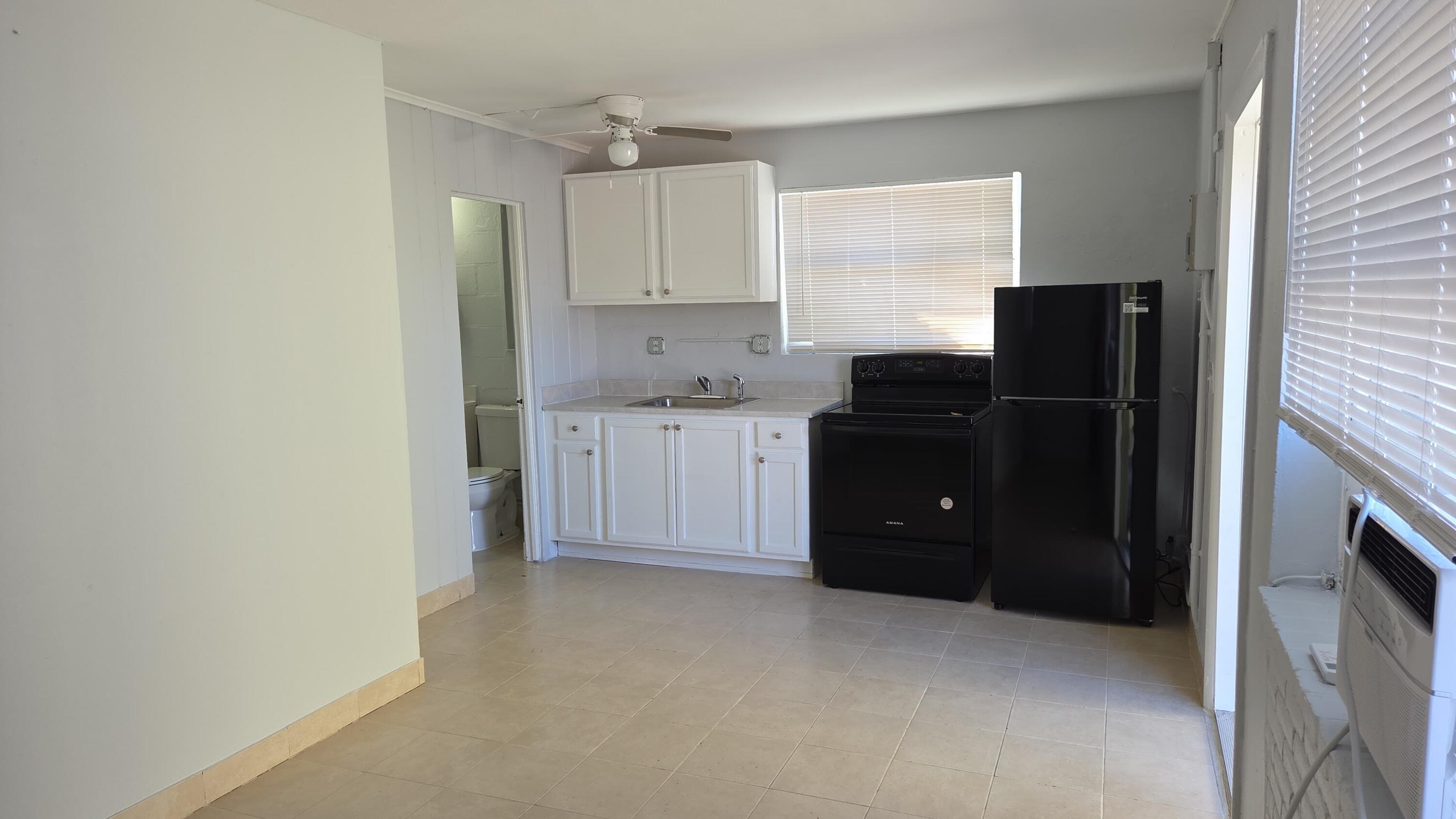 ESTATES OF SOUTH PALM BEACH - Residential Lease