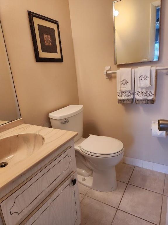 EVERETT ARMS NO 3 CONDO - Residential Lease