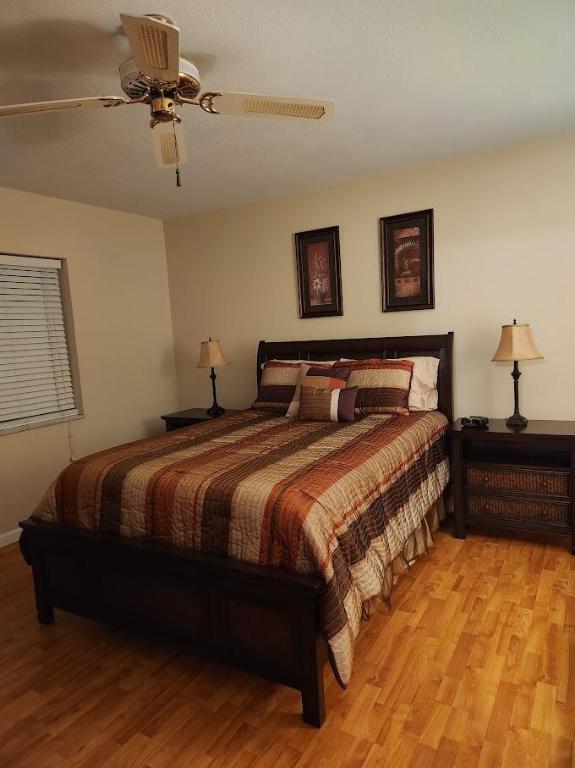 EVERETT ARMS NO 3 CONDO - Residential Lease