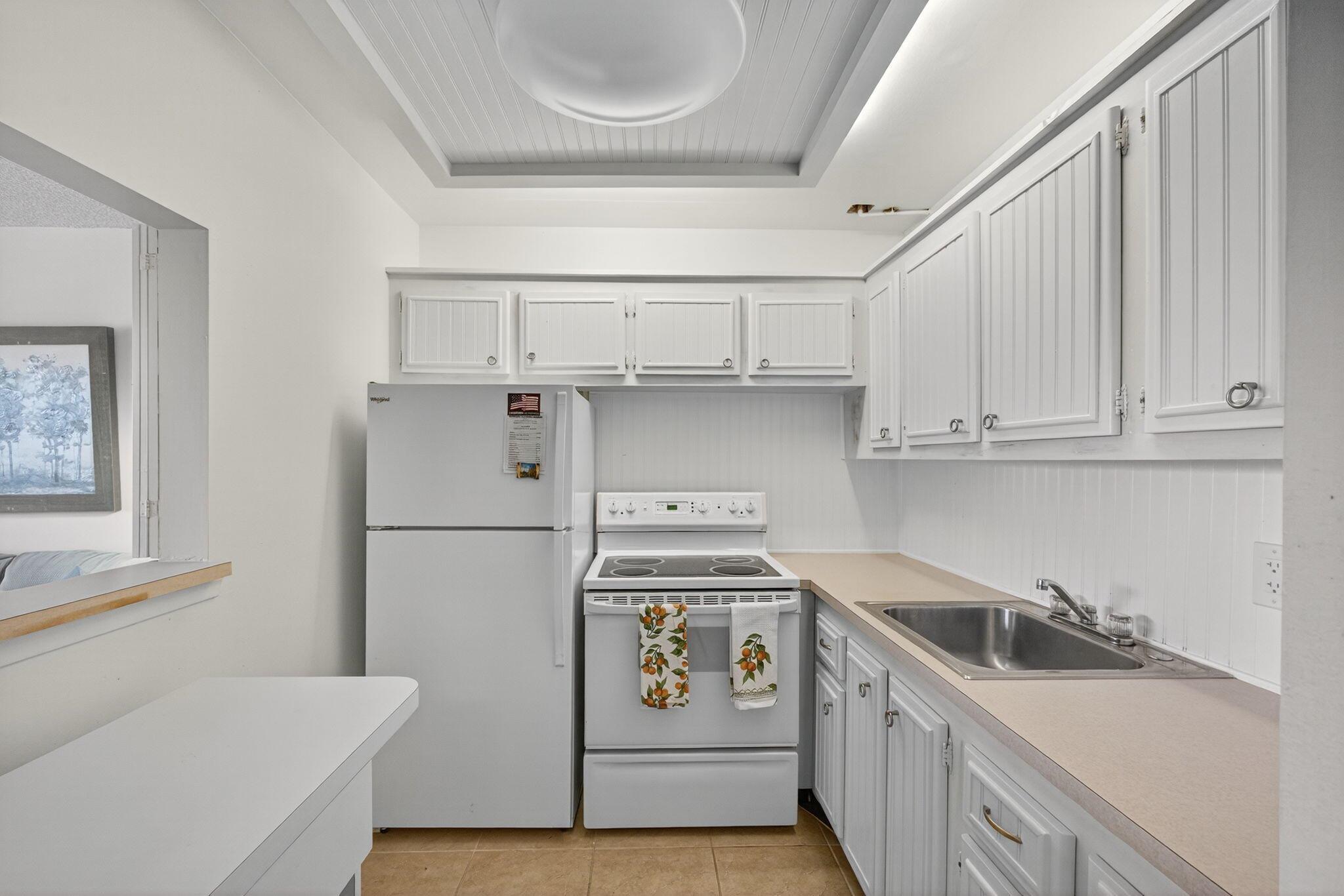 DOVER CONDO B - Residential