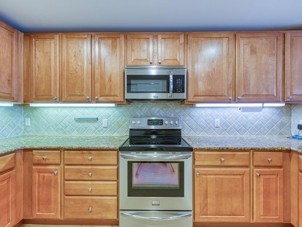 GRAND ISLE OF NORTH HUTCHINSON ISLAND CONDOMINIUM - Residential