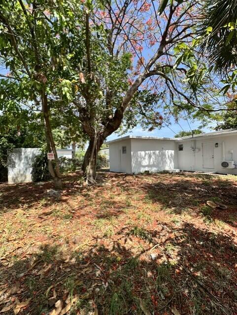 RIVIERA BEACH HEIGHTS ADD 4 - Residential