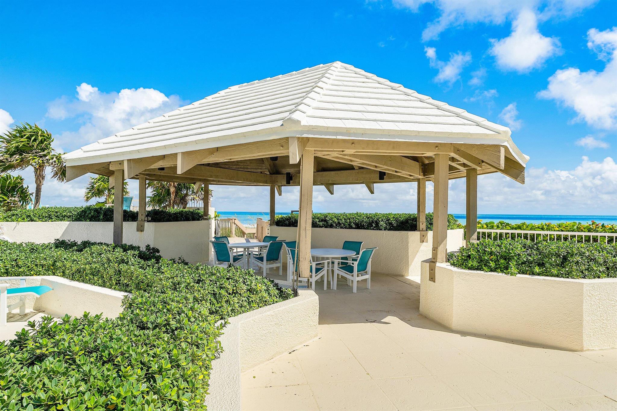 REACHES - Residential