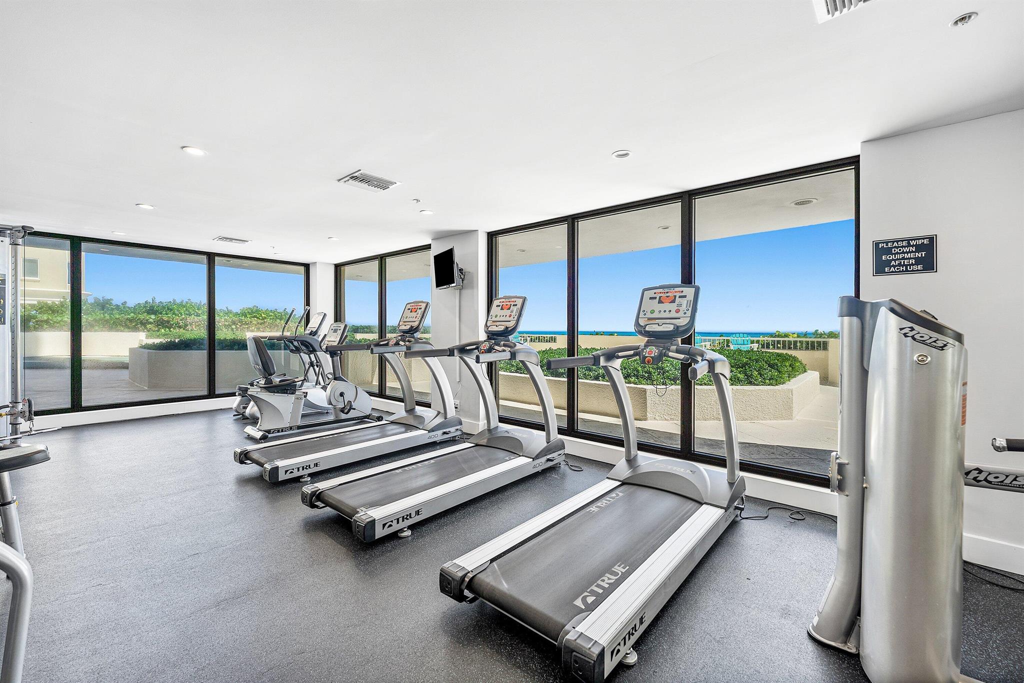 REACHES - Residential