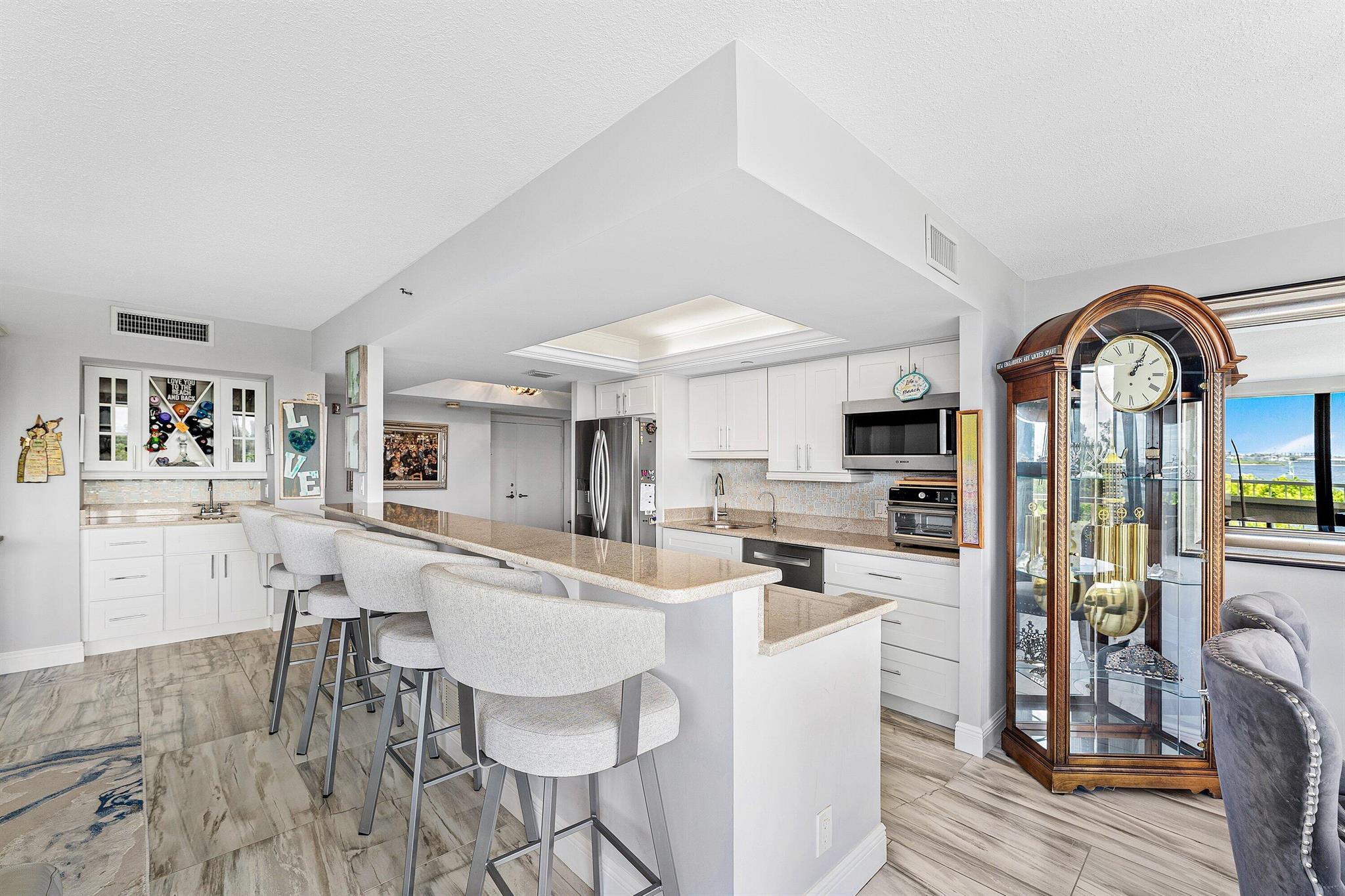 REACHES - Residential