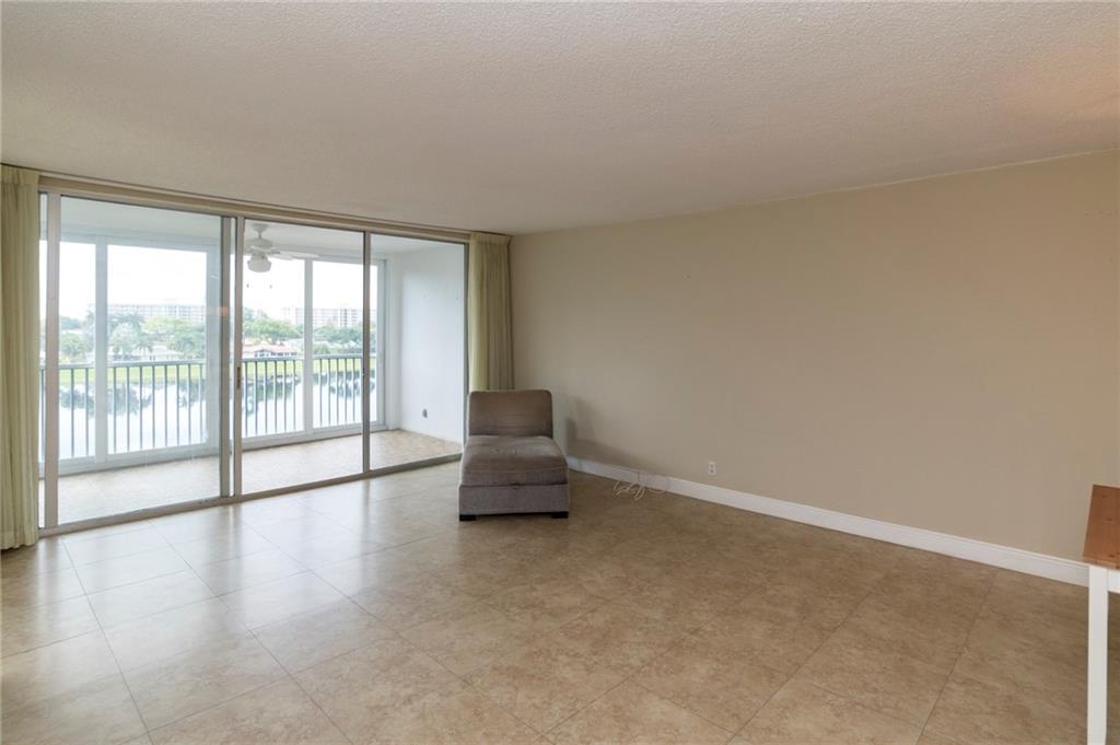 Palm Aire - Residential