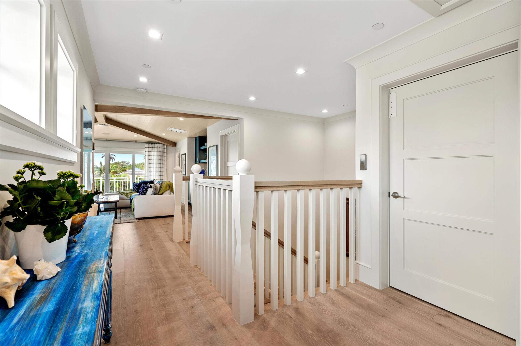 SEAGLASS COTTAGES - Residential