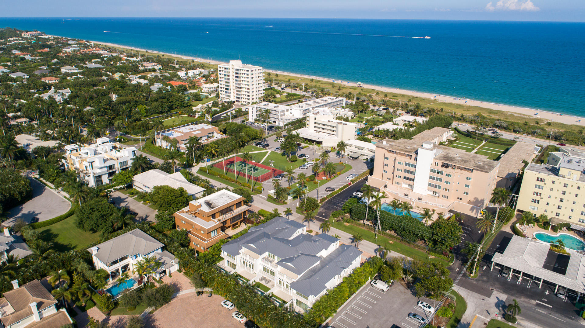 SEAGLASS COTTAGES - Residential