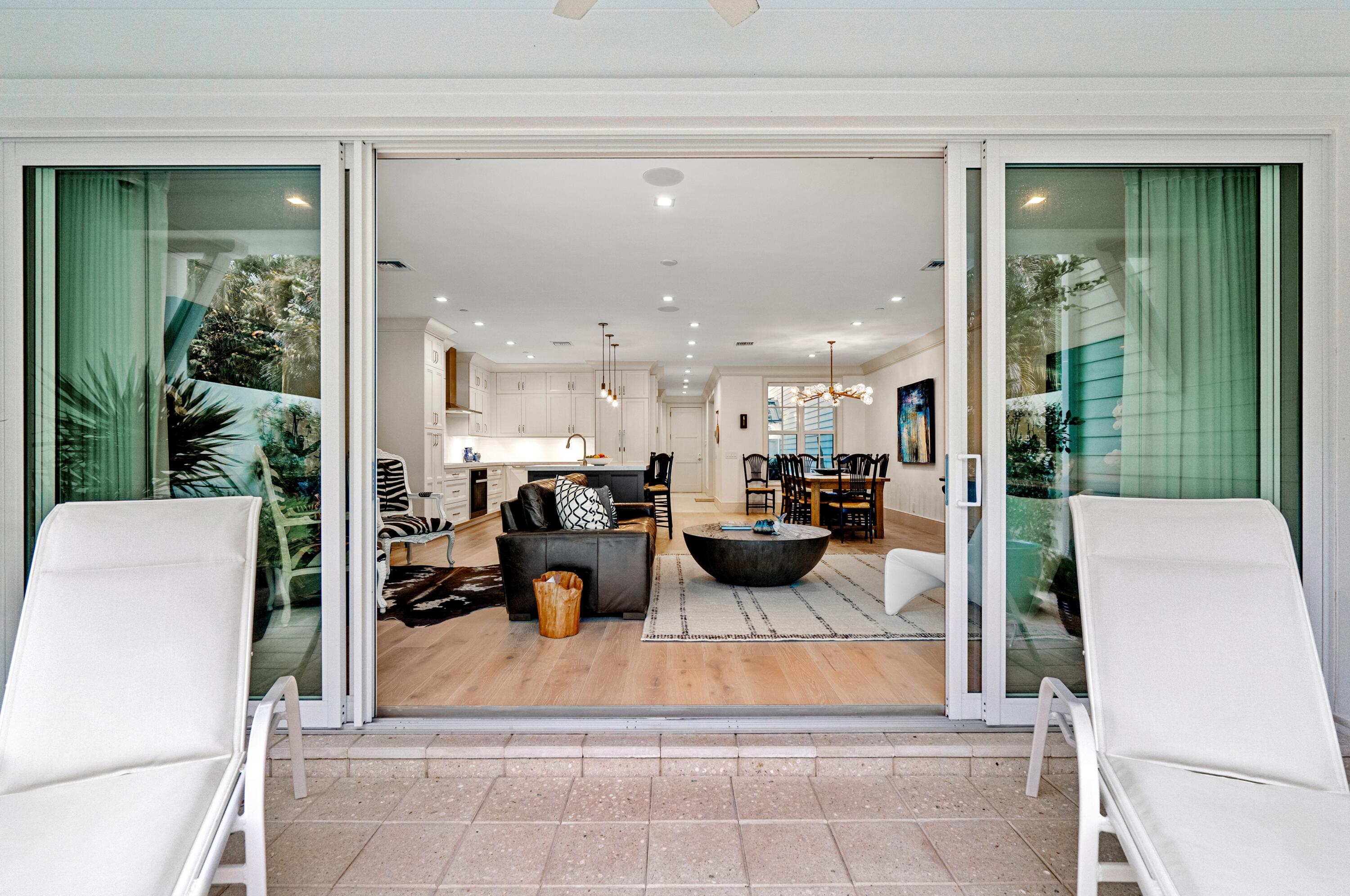 SEAGLASS COTTAGES - Residential