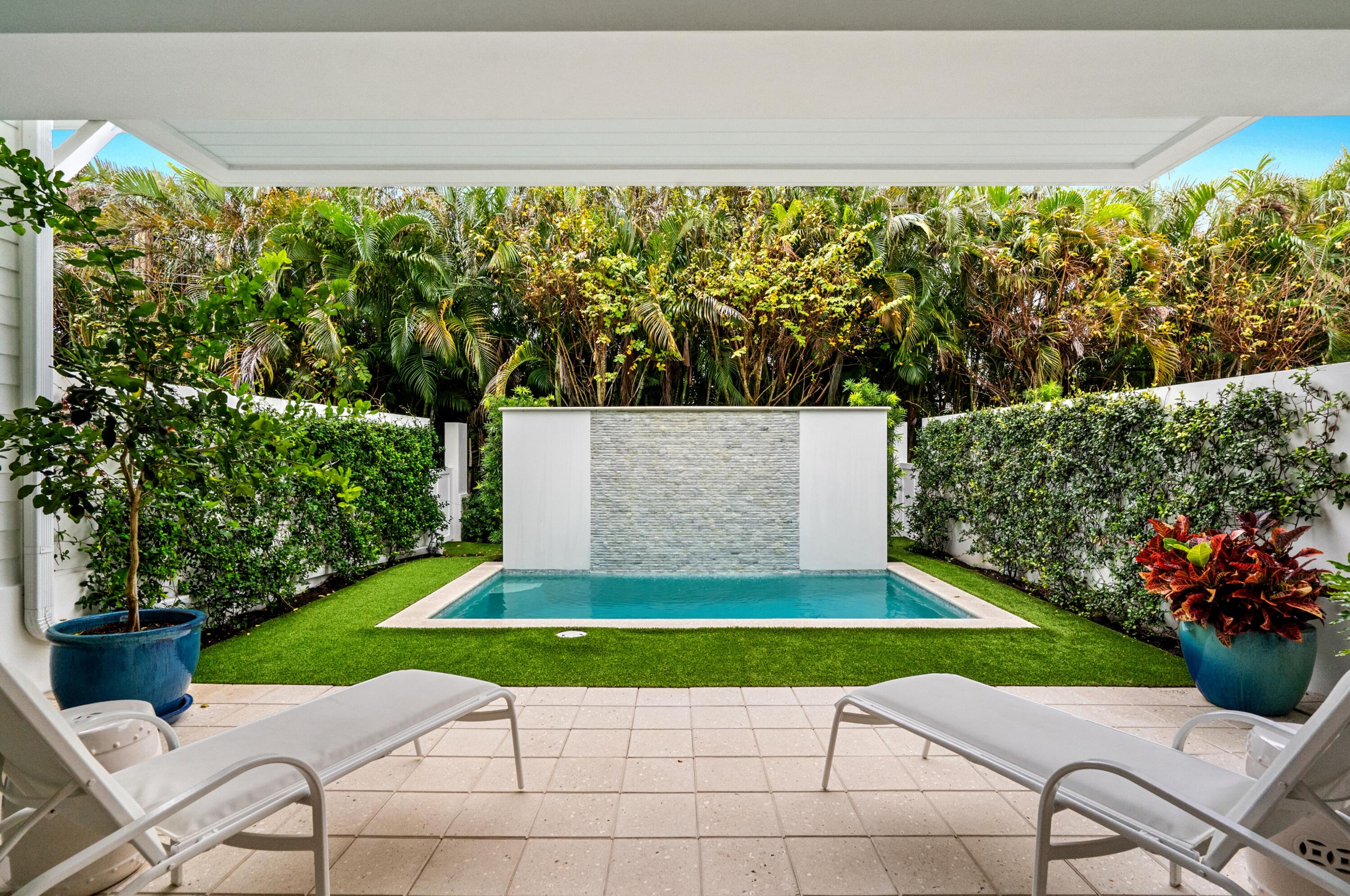 SEAGLASS COTTAGES - Residential