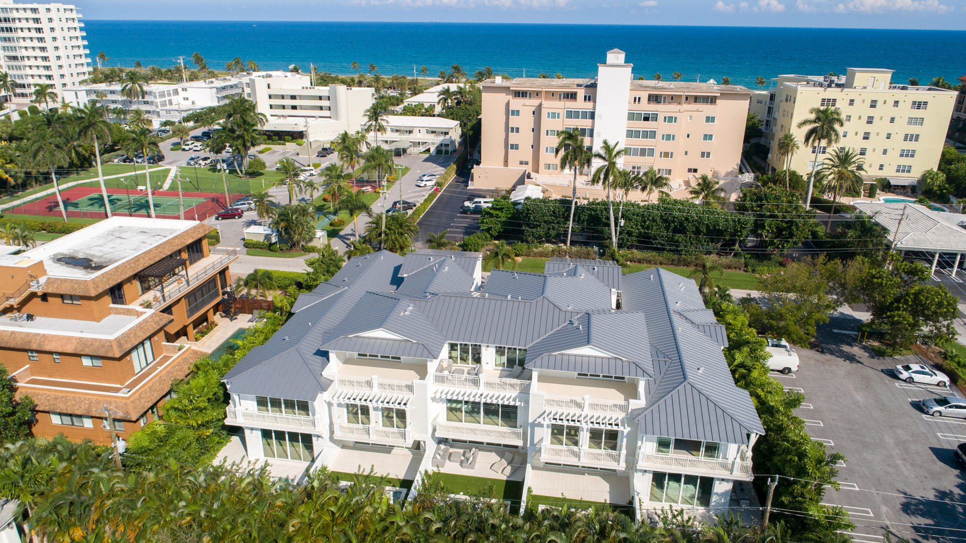 SEAGLASS COTTAGES - Residential