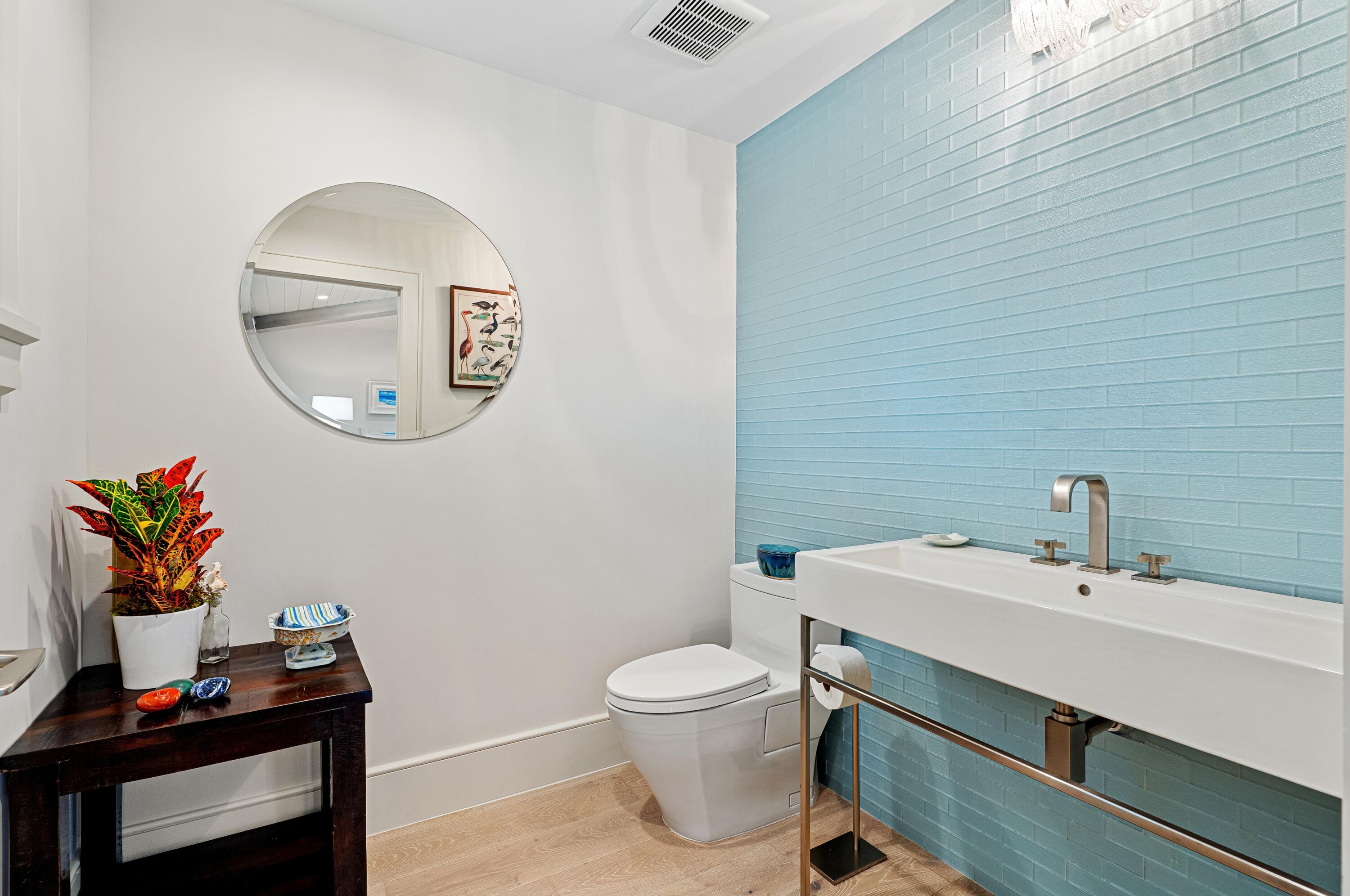 SEAGLASS COTTAGES - Residential