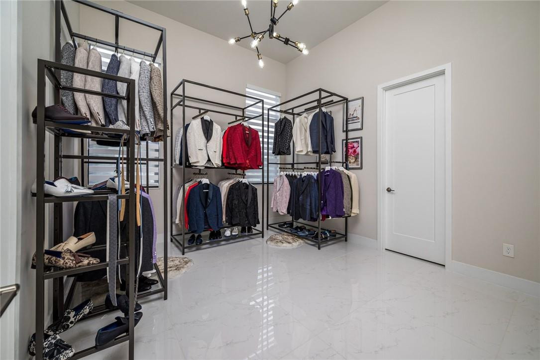 CASCATA AT MIRALAGO - Residential