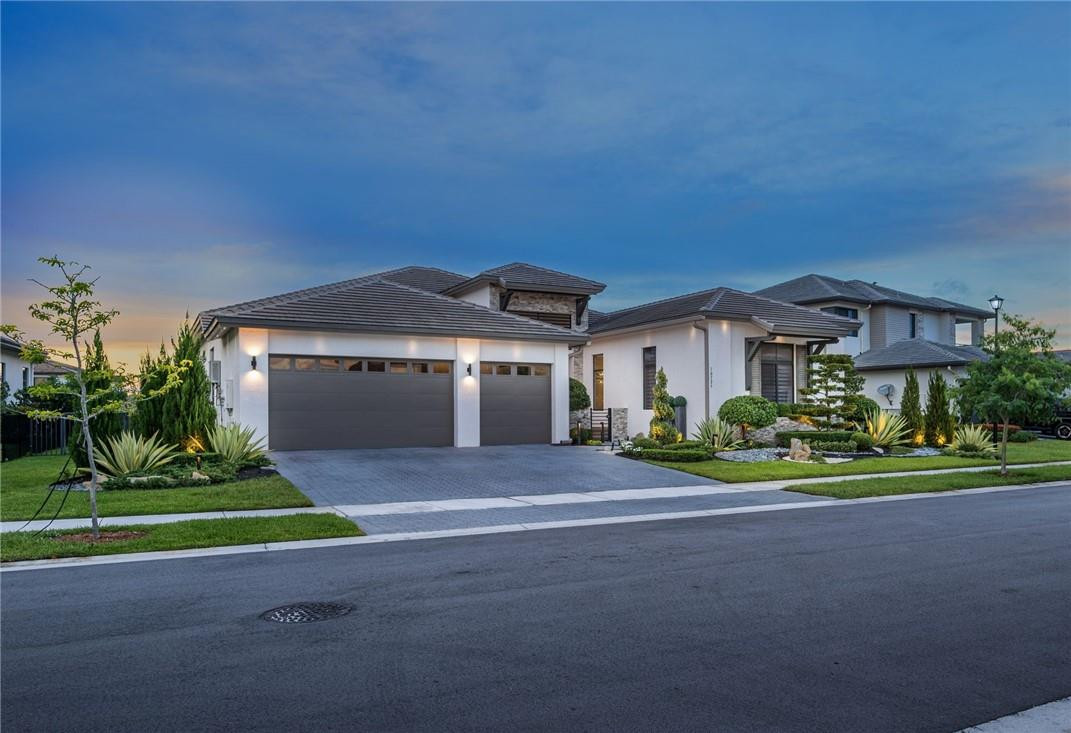 CASCATA AT MIRALAGO - Residential