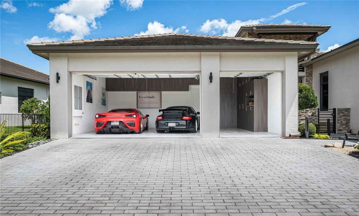 CASCATA AT MIRALAGO - Residential