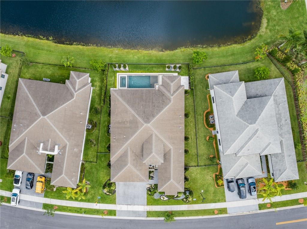 CASCATA AT MIRALAGO - Residential