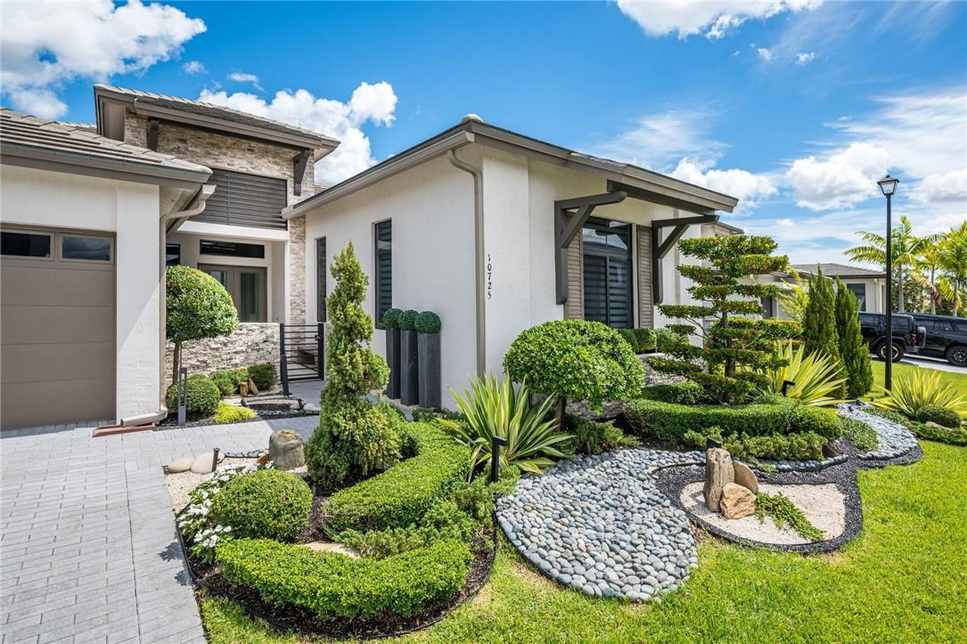 CASCATA AT MIRALAGO - Residential