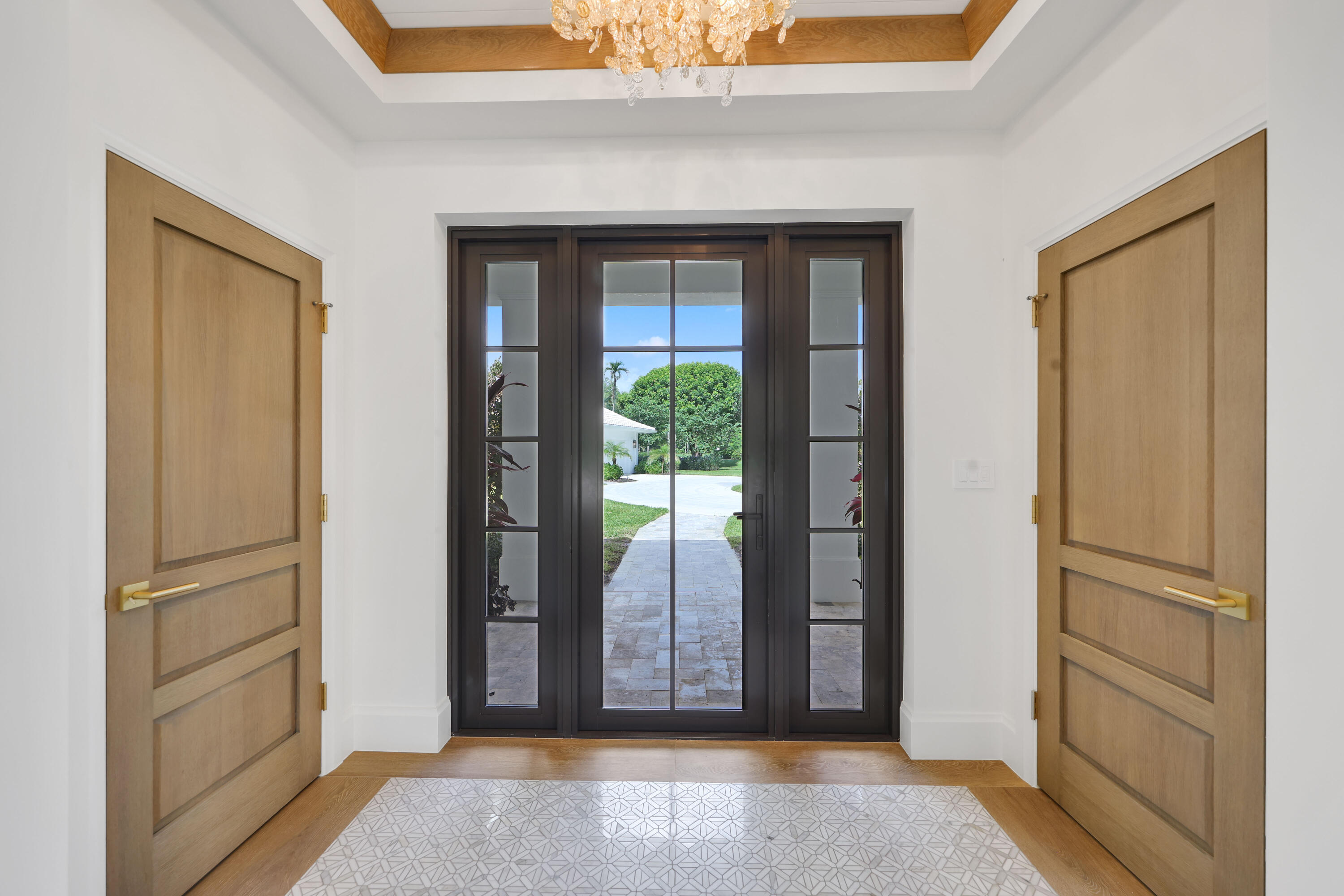 PAR CLUB CIRCLE UNIT 3 B VILLAGE OF GOLF ON AM-98 - Residential