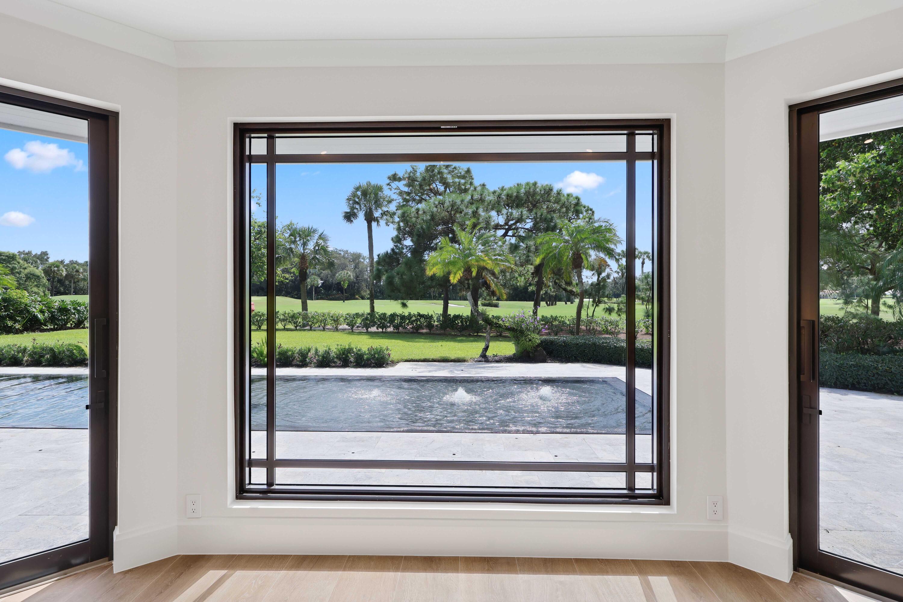 PAR CLUB CIRCLE UNIT 3 B VILLAGE OF GOLF ON AM-98 - Residential