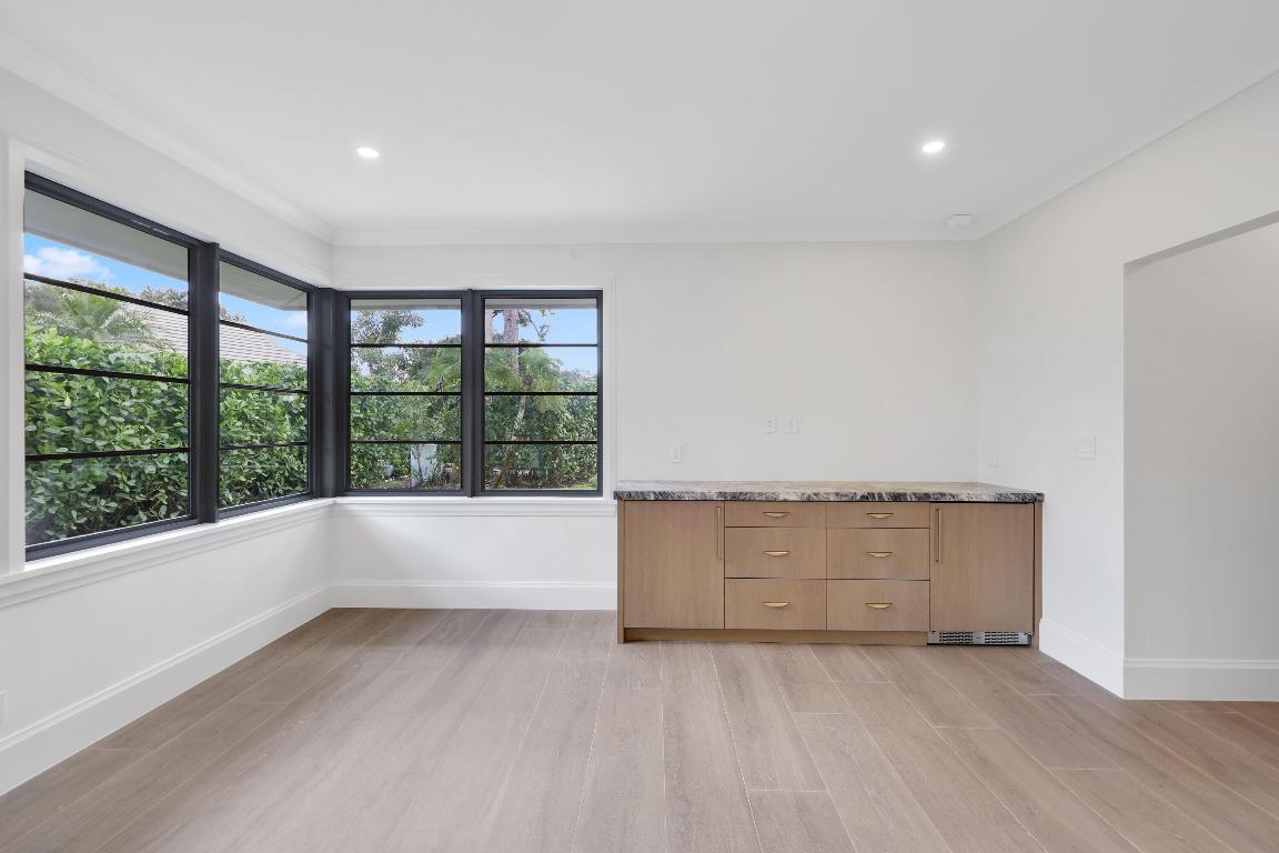 PAR CLUB CIRCLE UNIT 3 B VILLAGE OF GOLF ON AM-98 - Residential