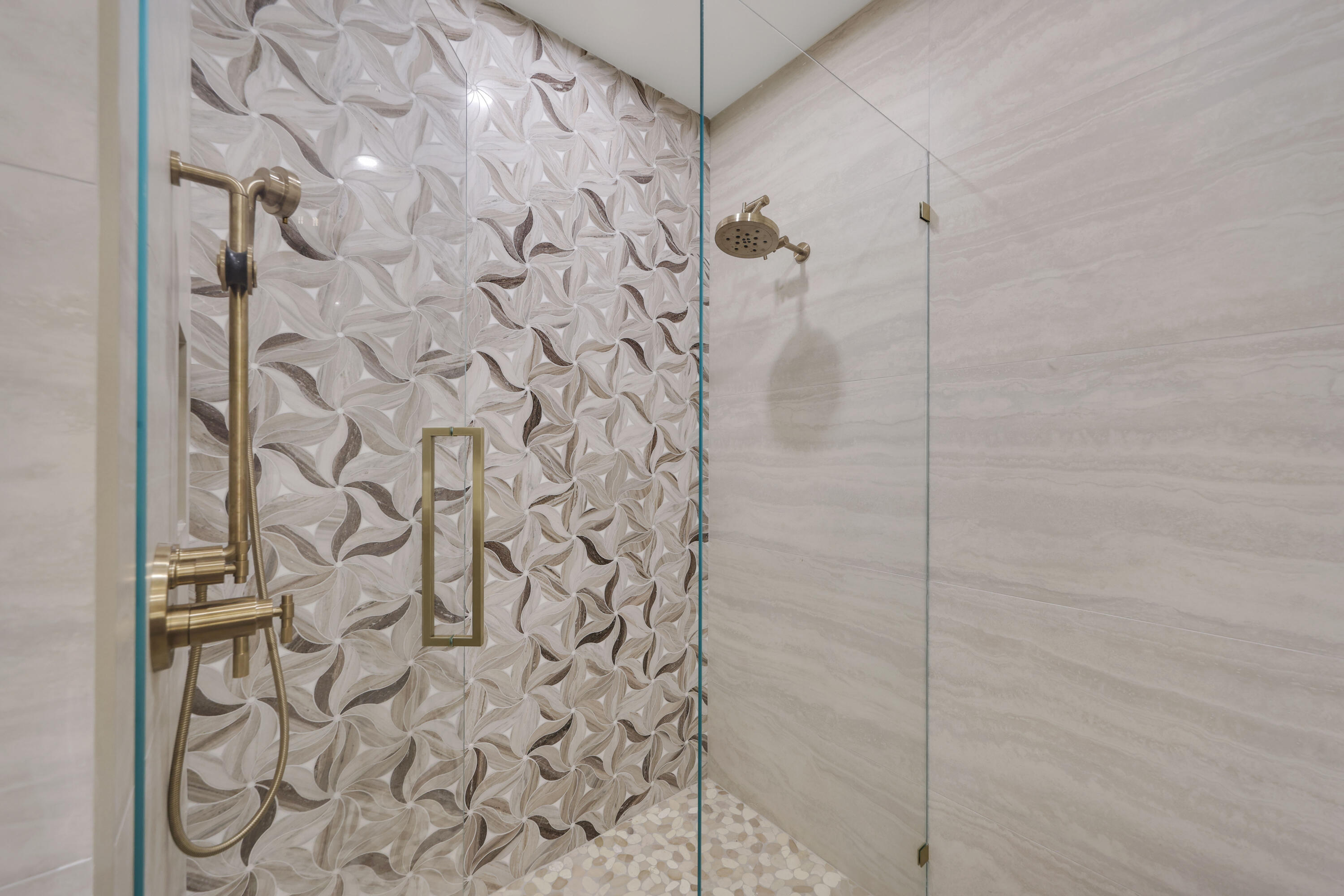 PAR CLUB CIRCLE UNIT 3 B VILLAGE OF GOLF ON AM-98 - Residential