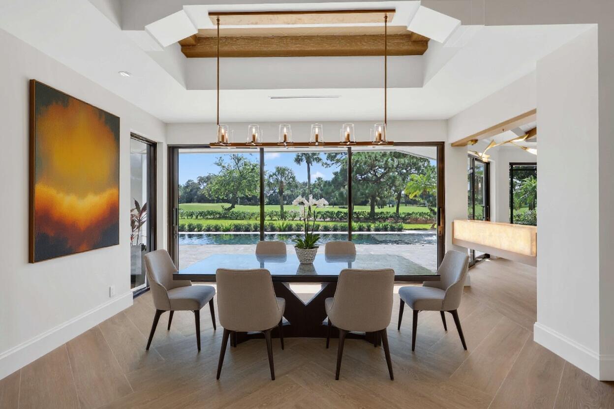 PAR CLUB CIRCLE UNIT 3 B - Residential