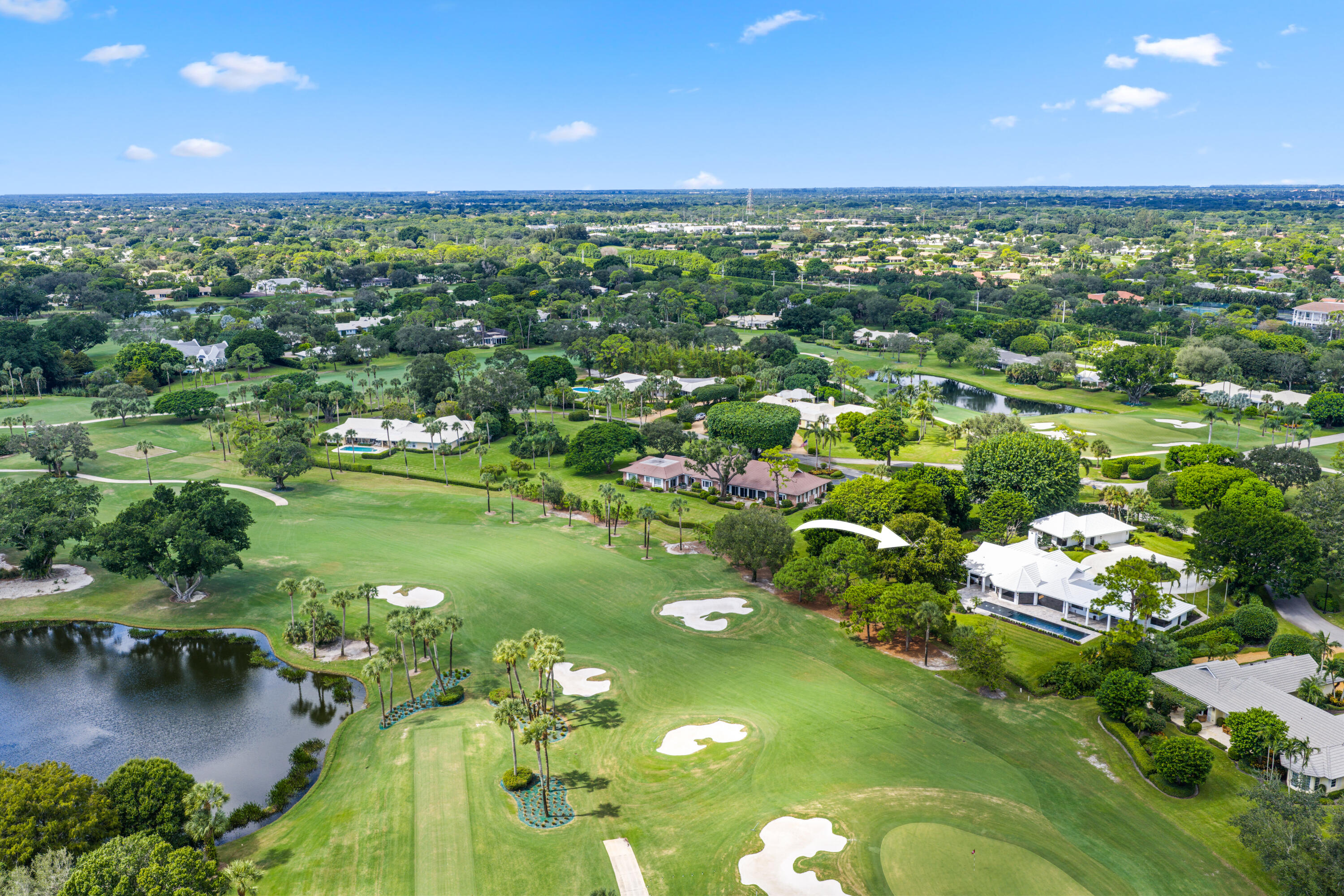 PAR CLUB CIRCLE UNIT 3 B VILLAGE OF GOLF ON AM-98 - Residential