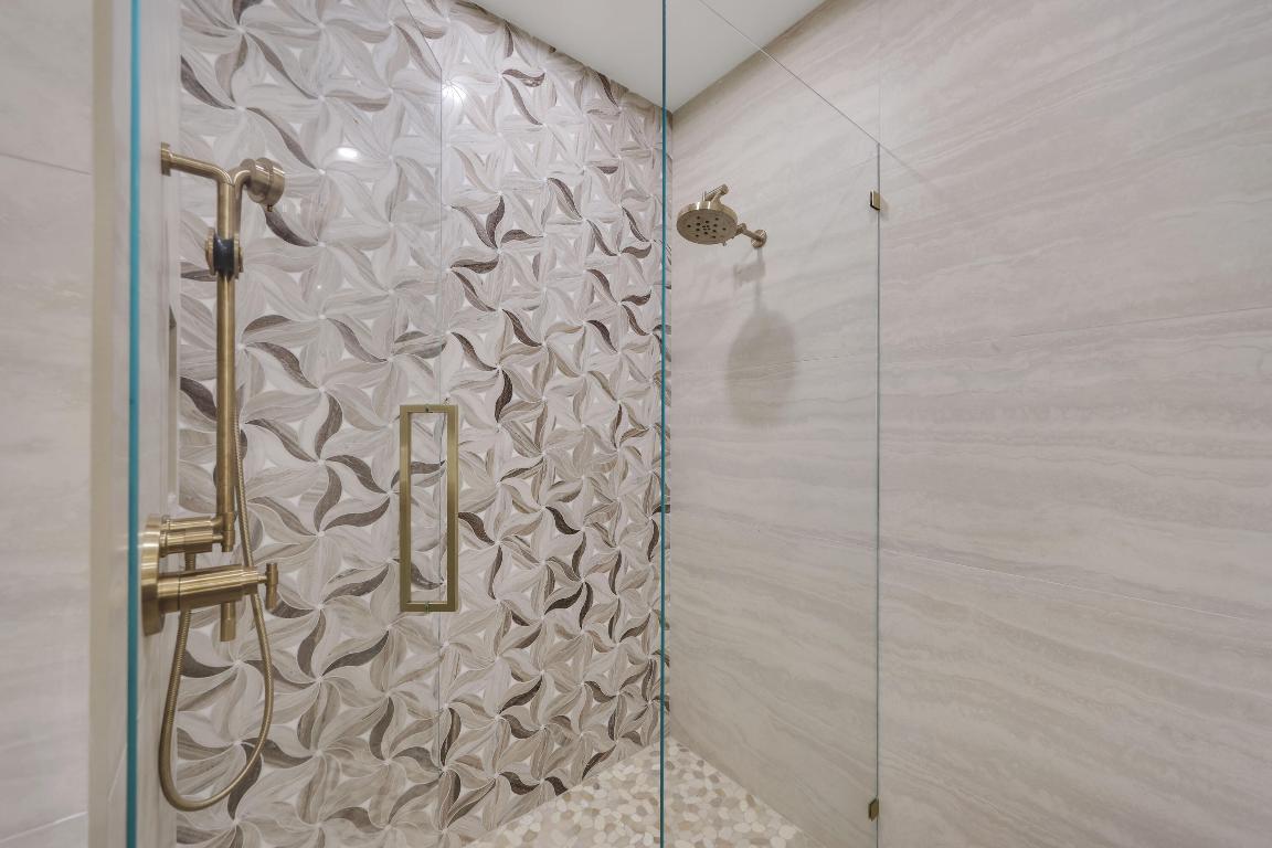 PAR CLUB CIRCLE UNIT 3 B VILLAGE OF GOLF ON AM-98 - Residential