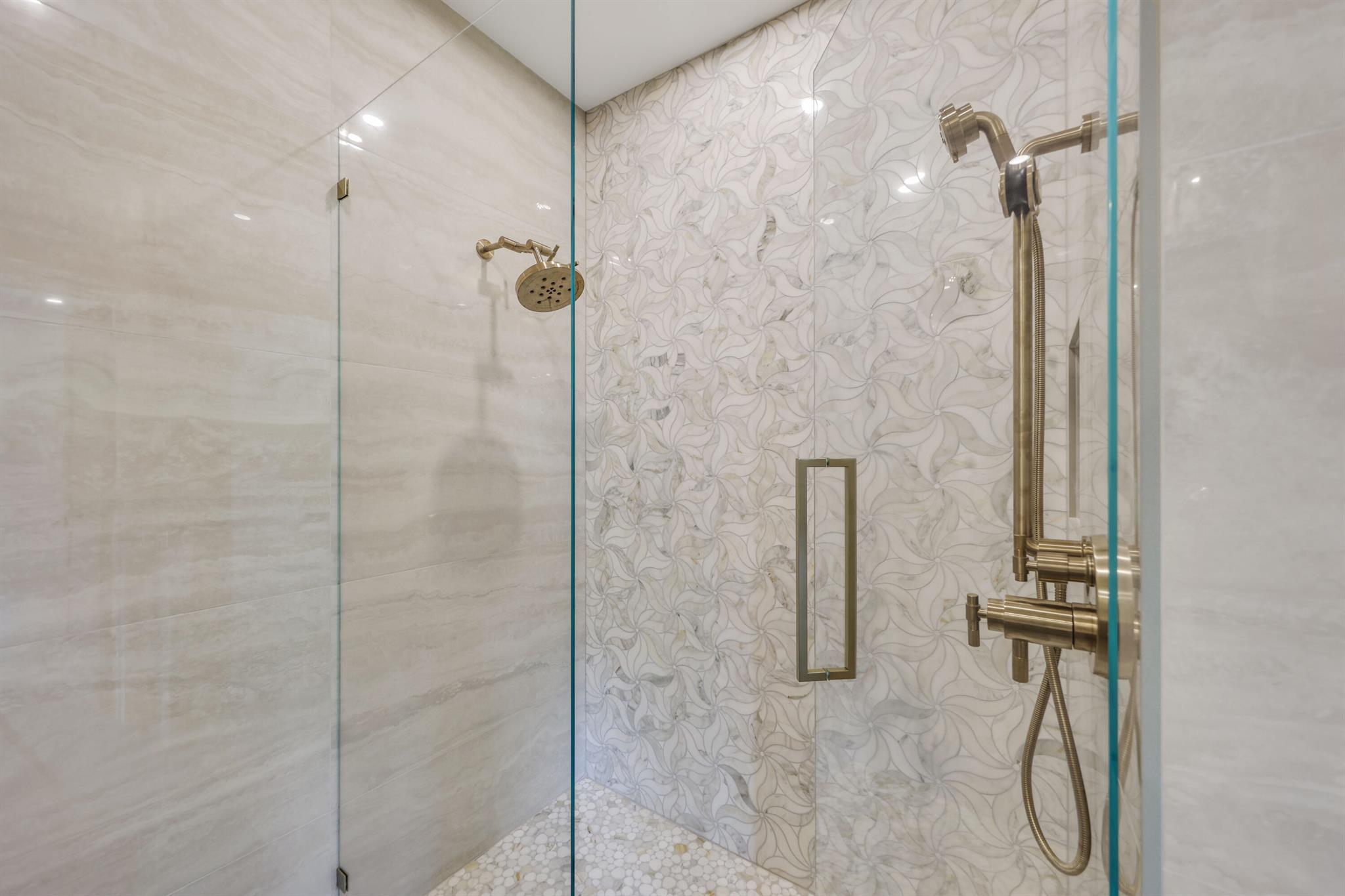 PAR CLUB CIRCLE UNIT 3 B - Residential