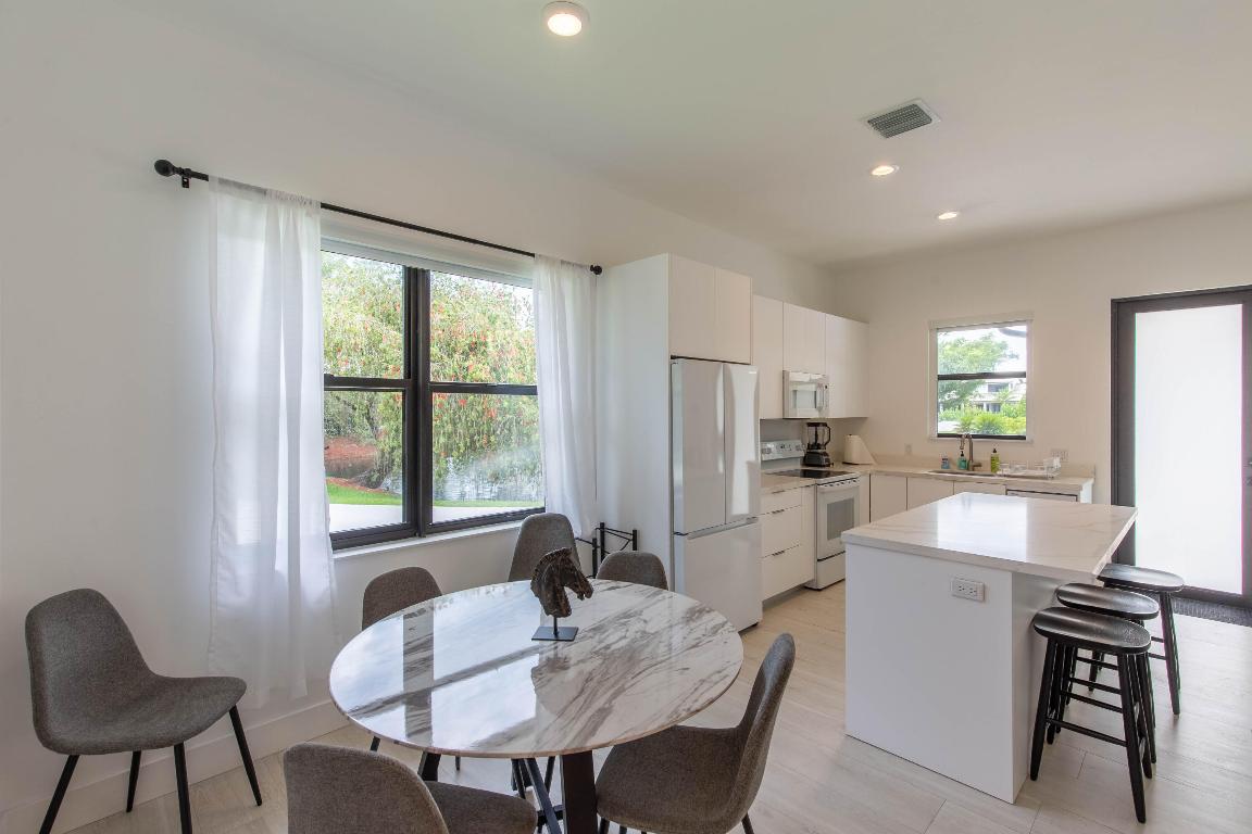 SADDLE TRAIL PARK OF WELLINGTON - Land