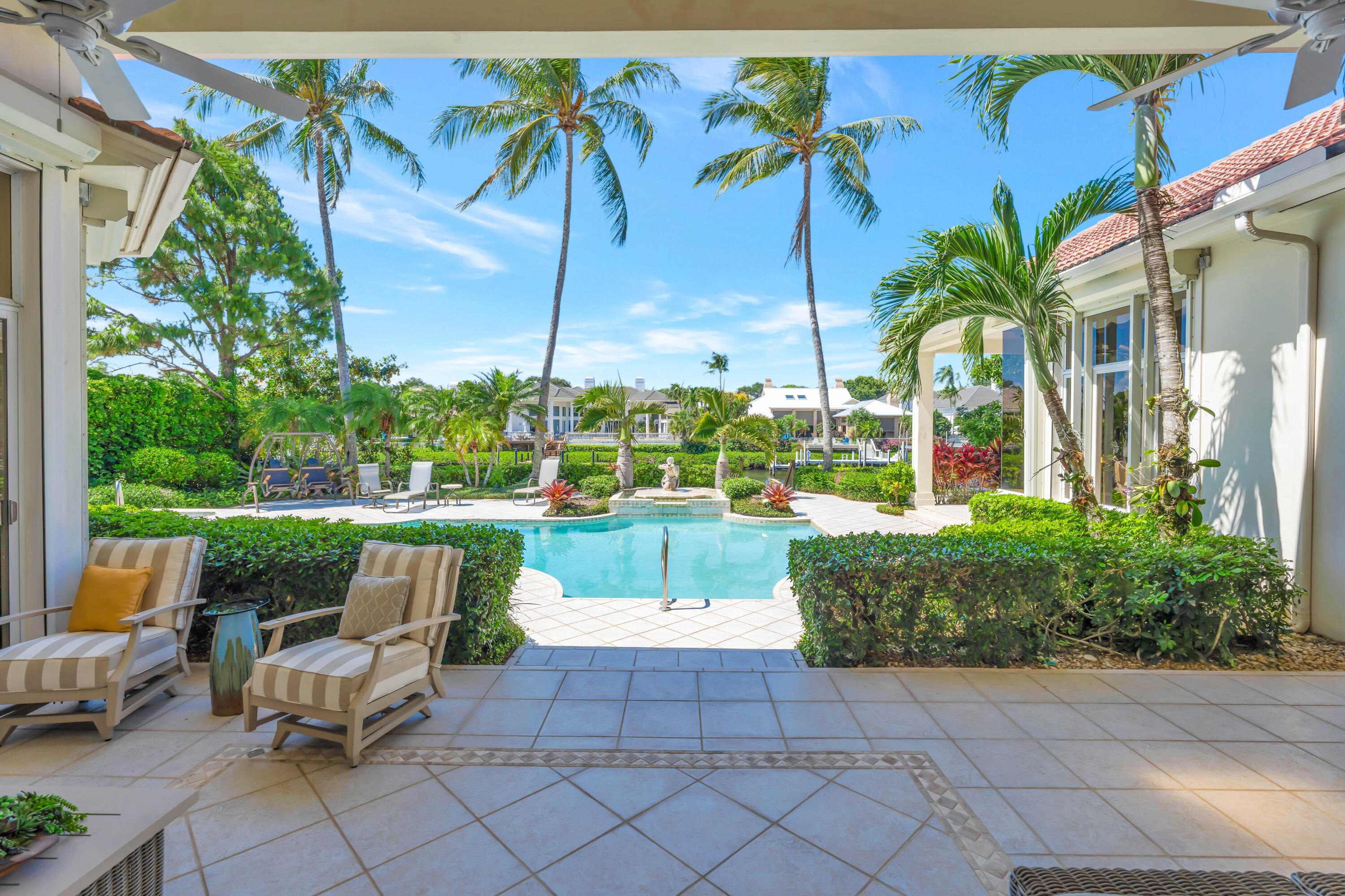Admirals Cove - Residential