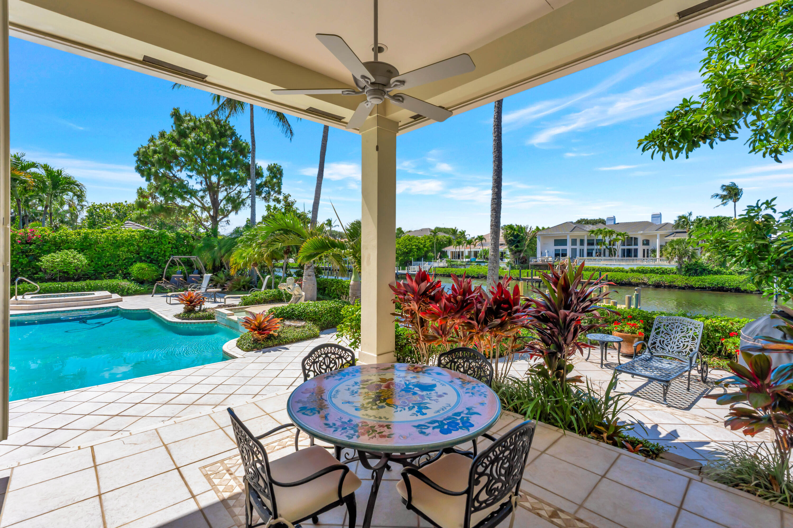 Admirals Cove - Residential
