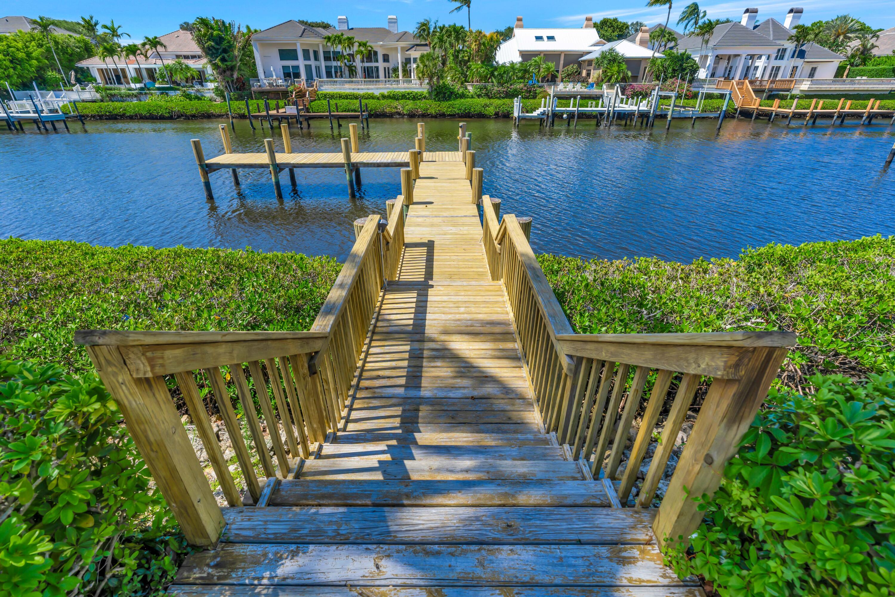 Admirals Cove - Residential