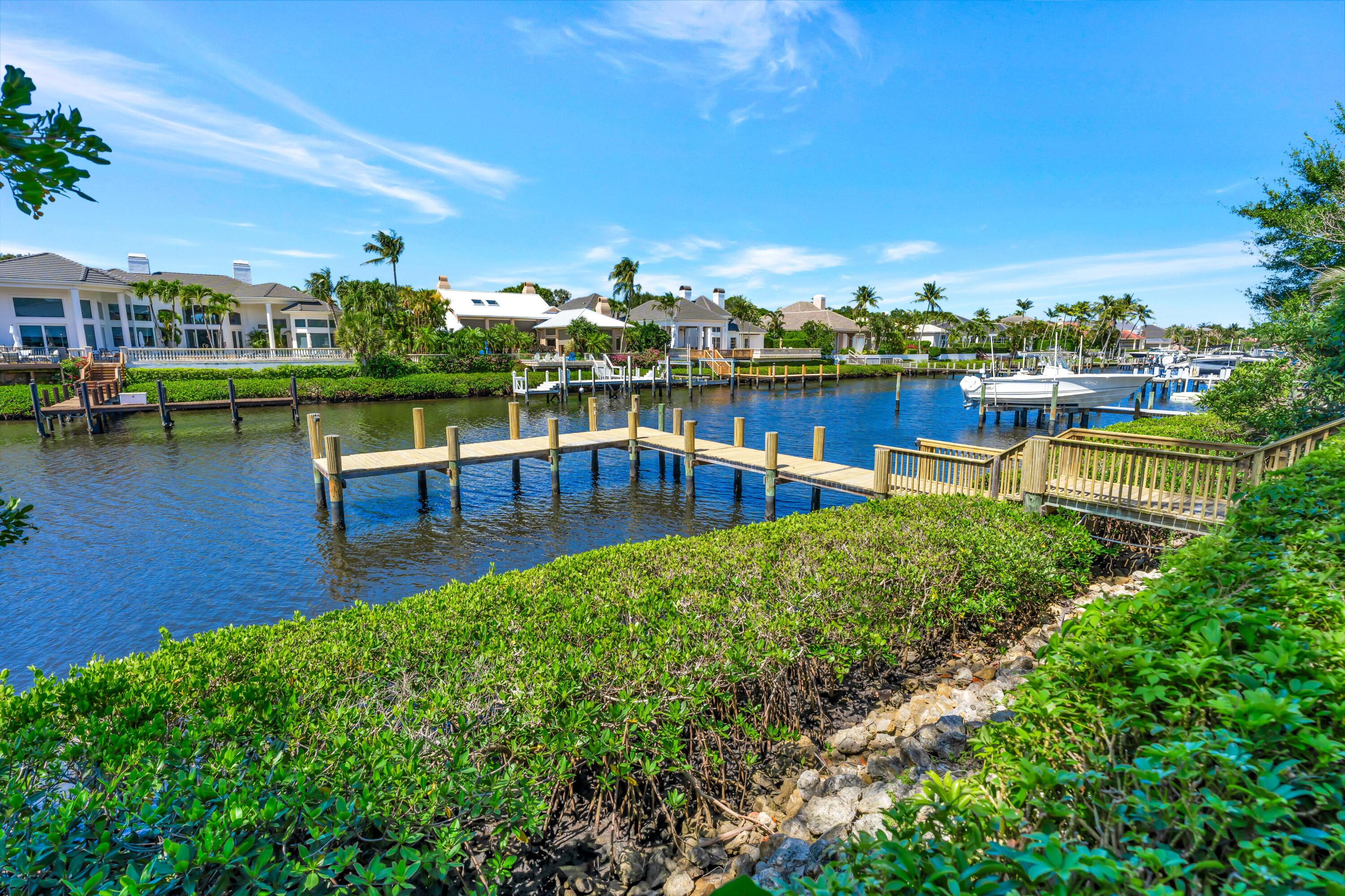 Admirals Cove - Residential