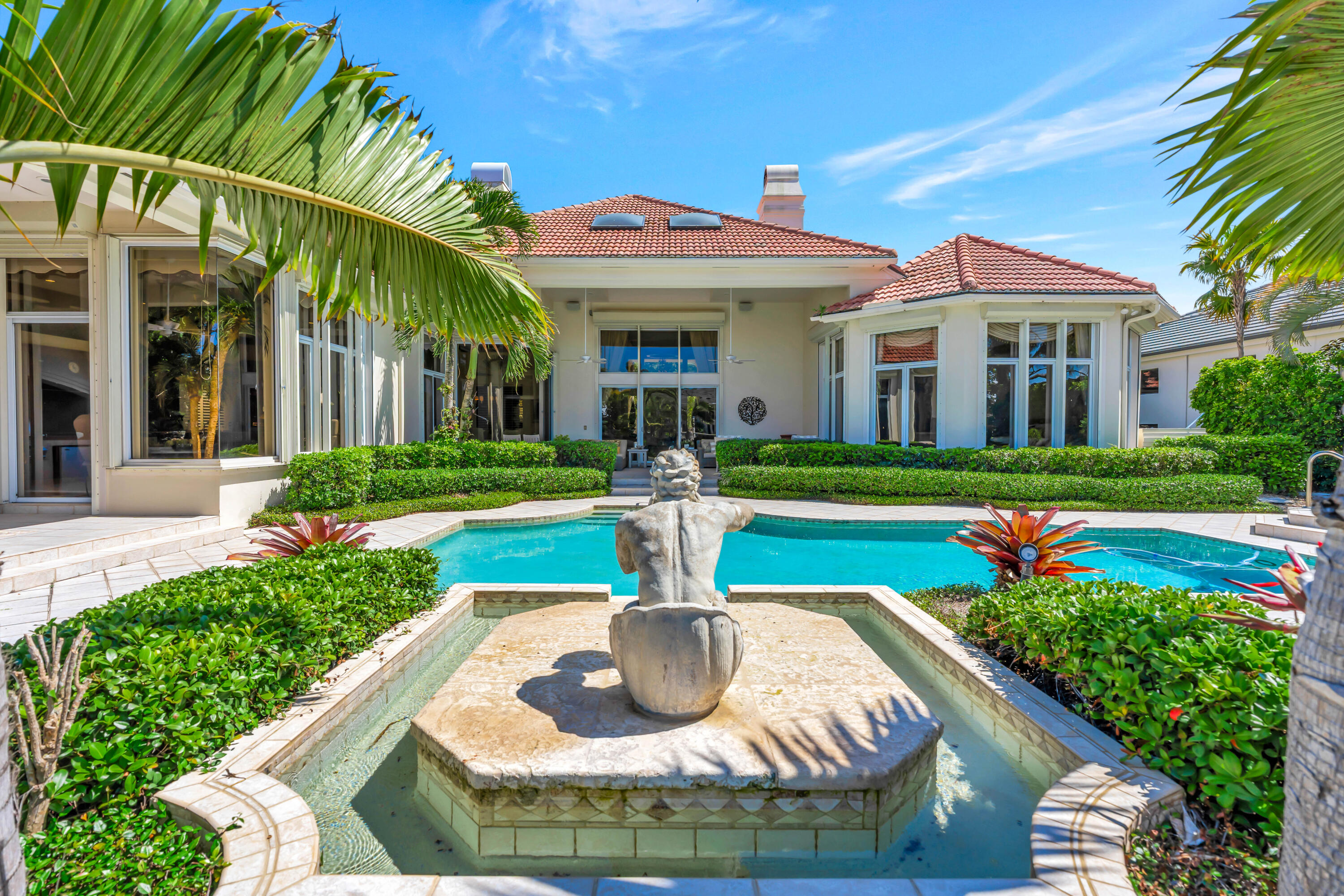 Admirals Cove - Residential