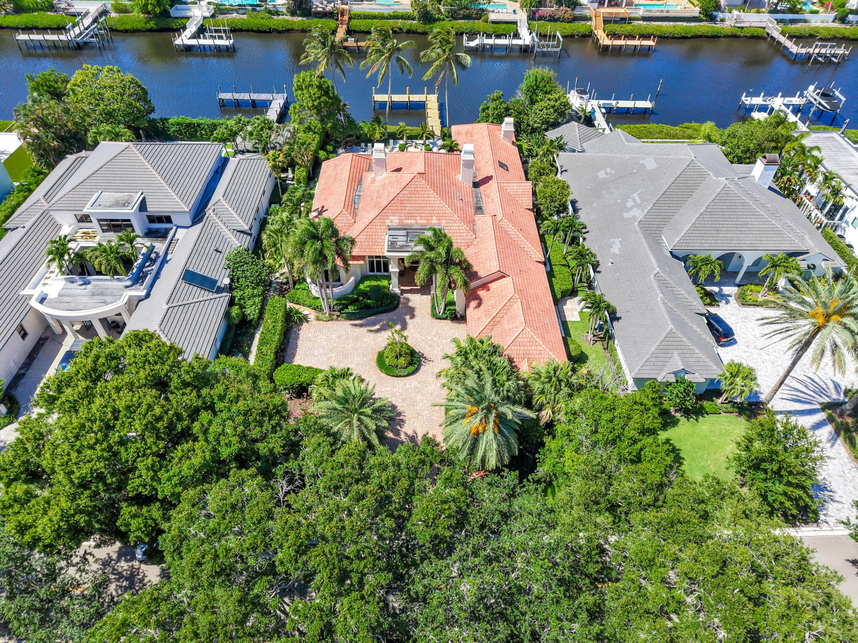 Admirals Cove - Residential