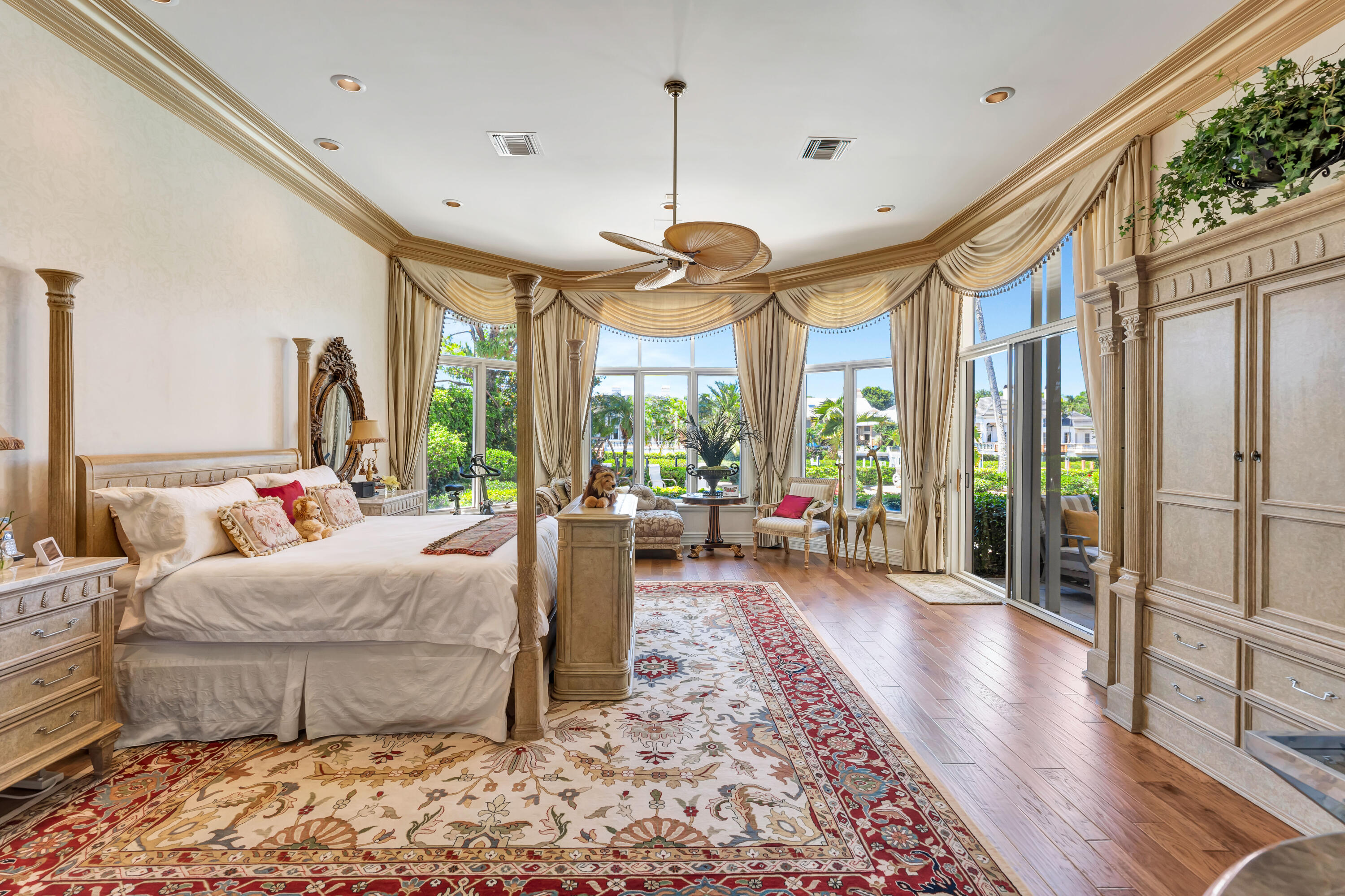Admirals Cove - Residential