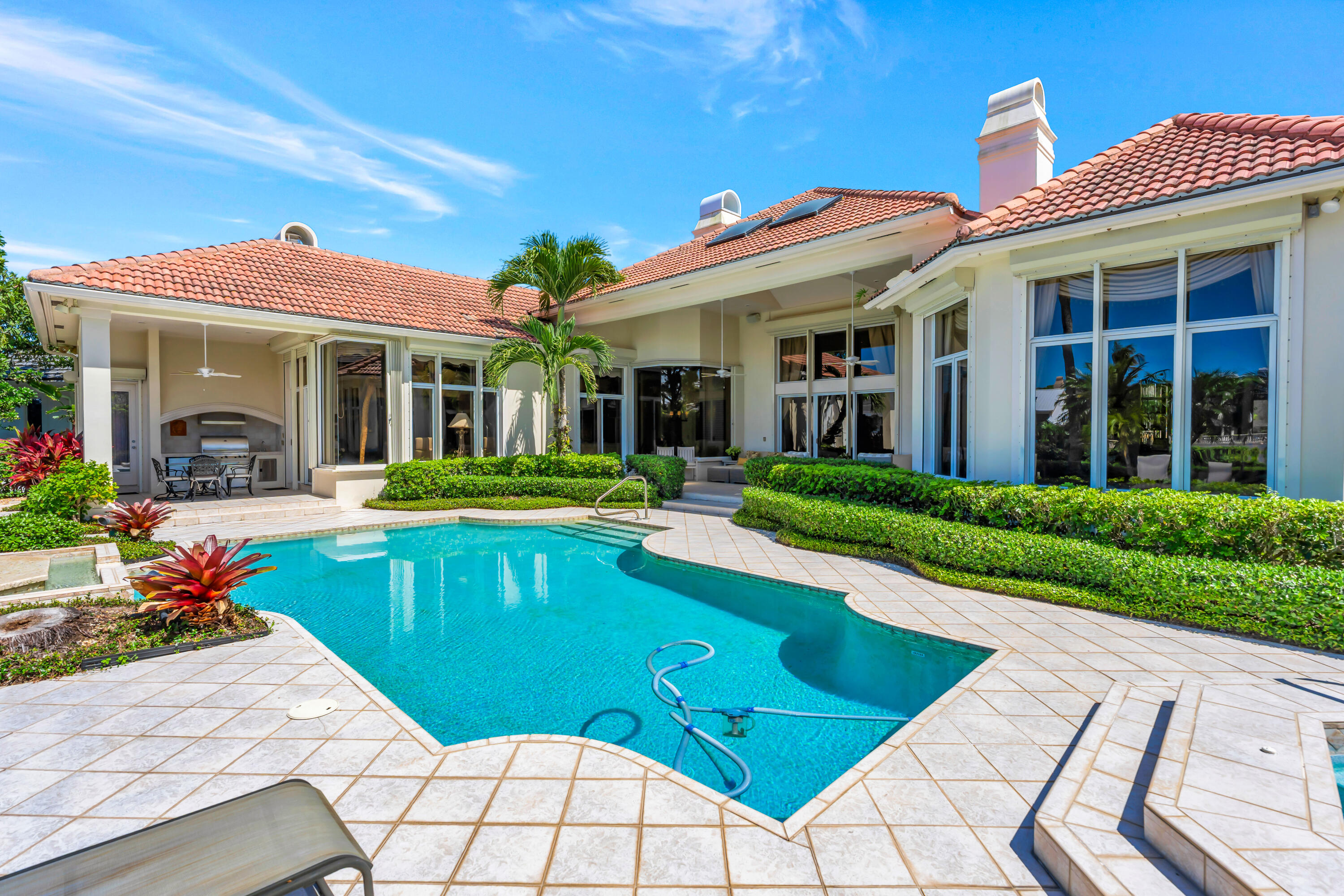 Admirals Cove - Residential