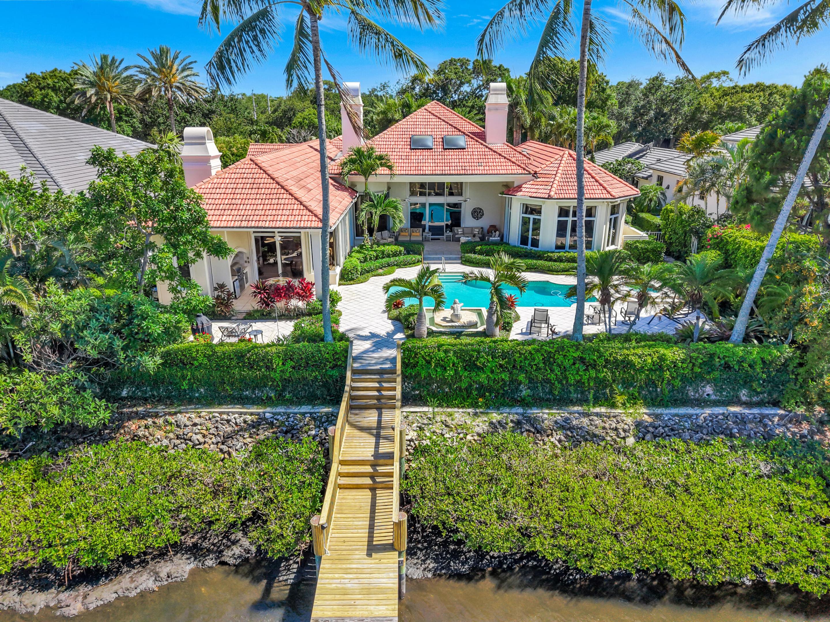 Admirals Cove - Residential