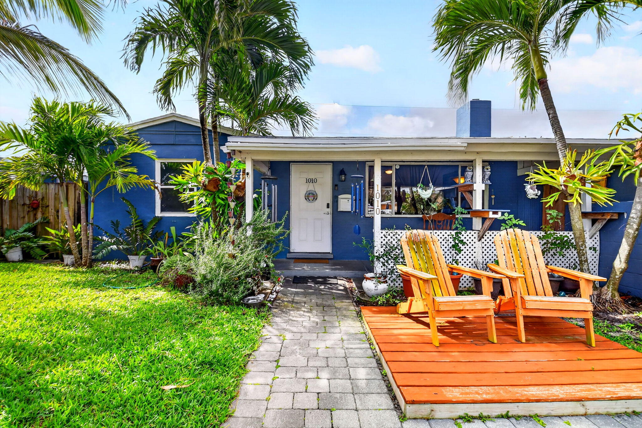 1010 Churchill Circle S