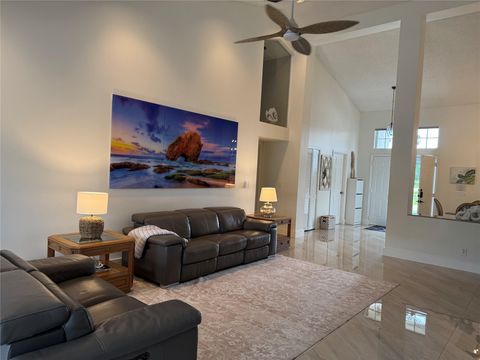 6313 Shinnecock Ln Lake Worth FL 33463