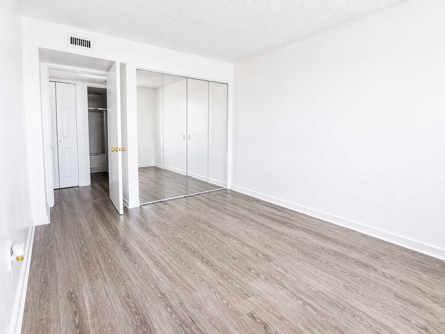 GOLFVIEW CLUB FONTAINEBLEAU PK - Residential Lease